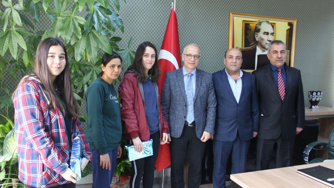 Türkiye Şampiyonu Öğrencilerimiz, EGİLMEZ´e ziyarette bulundu. 