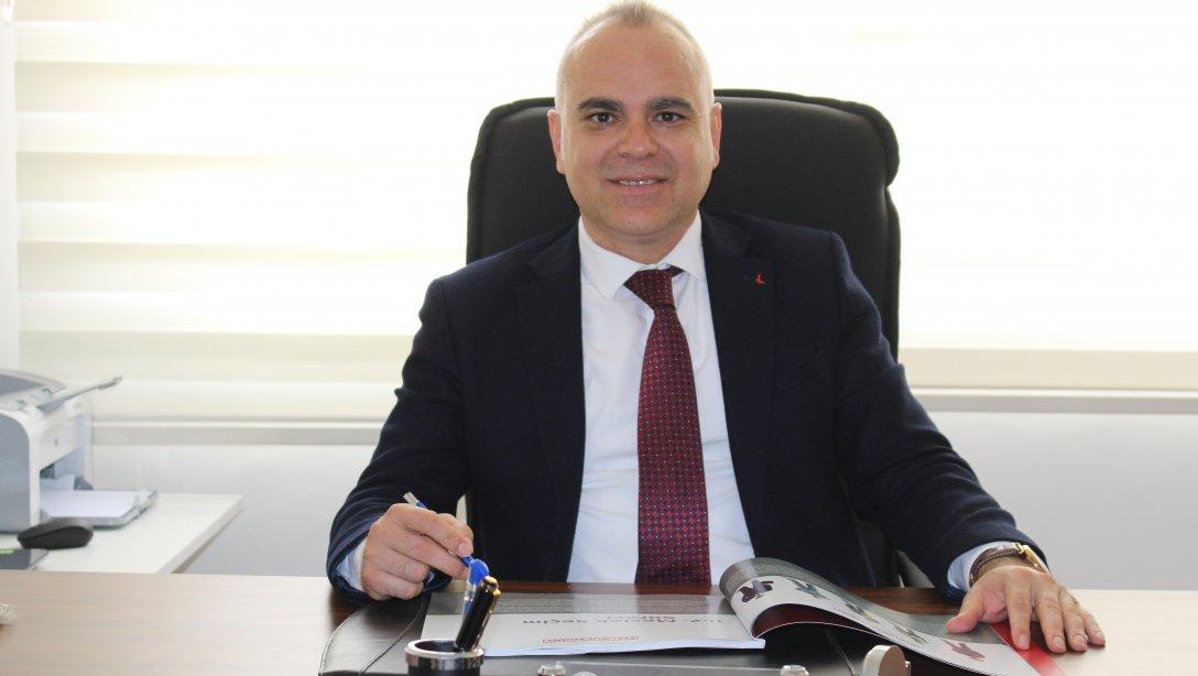Ahmet SELBİ, Erdemli İlçe Milli Eğitim Şube Müdürlüğü görevine başladı. 
